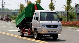 凱馬勾臂式垃圾車(chē)